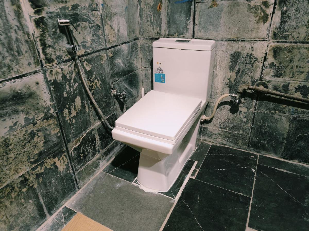 מקלוד גאנג' Independent Mud House Studio מראה חיצוני תמונה