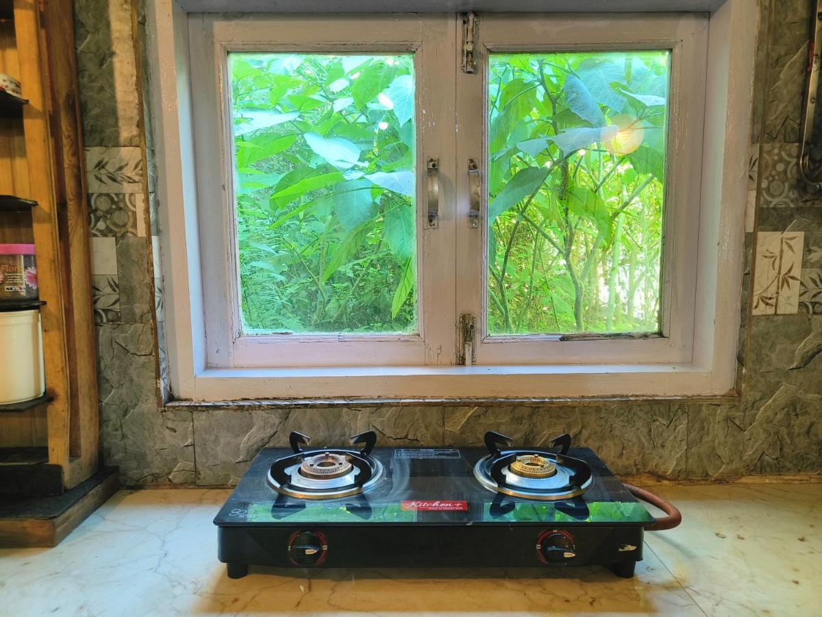 מקלוד גאנג' Independent Mud House Studio מראה חיצוני תמונה